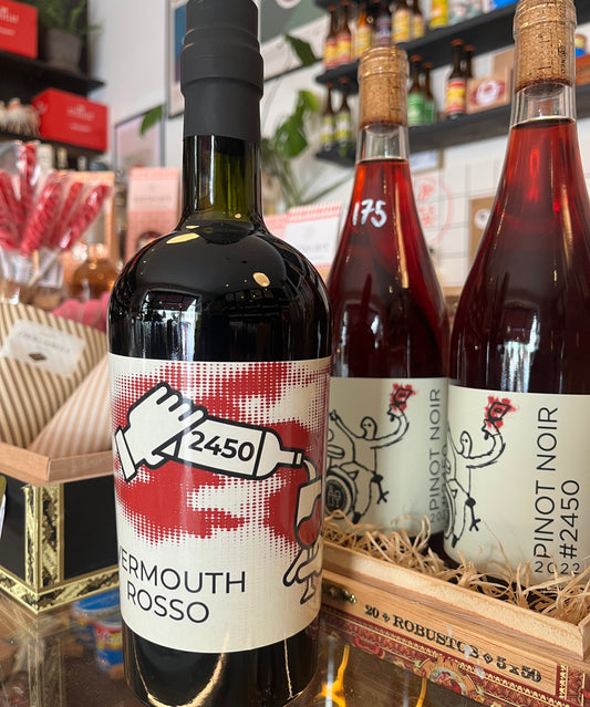 Rød Vermouth 2450 fra Sydhavnens Vinbar